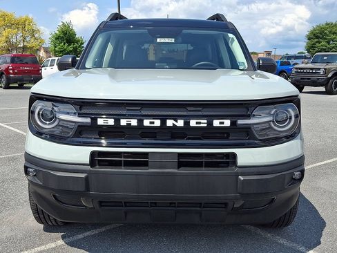 Certified 2024 Ford Bronco Sport Outer Banks w/ Tech Package AWD/4WD image 2