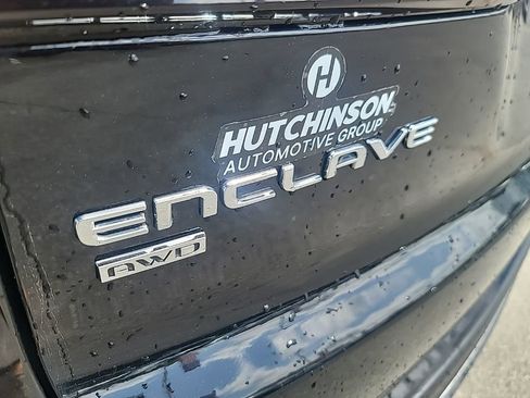 Used 2025 Buick Enclave Preferred image 8