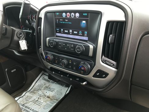 Used 2018 GMC Sierra 1500 SLT w/ SLT Premium Package AWD/4WD image 18