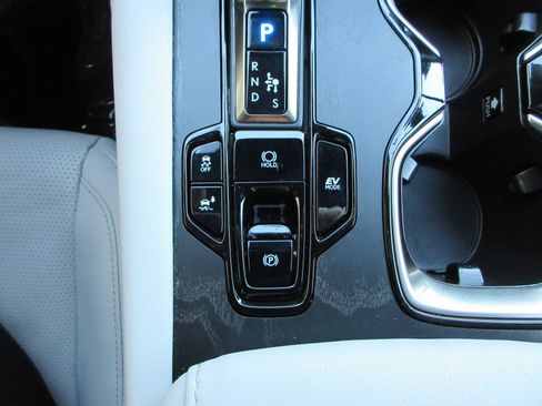 Used 2024 Lexus RX 350 w/ Convenience Package image 47