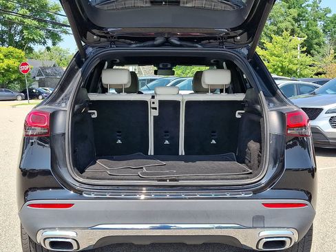 Used 2023 Mercedes-Benz GLA 250 4MATIC image 31