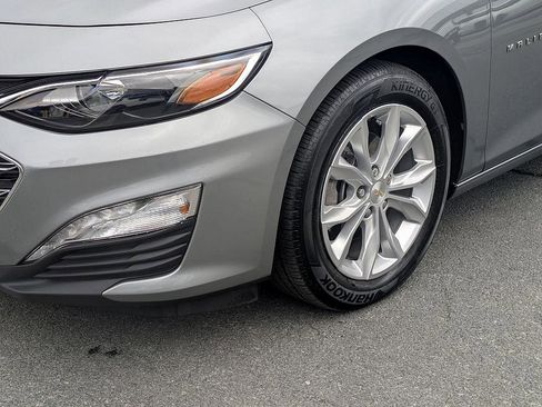 Used 2024 Chevrolet Malibu LT w/ LPO, Floor Liner Package image 9