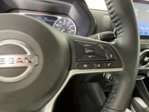 Used 2022 Nissan Sentra SV FWD image 23