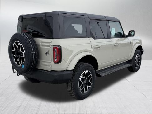 New 2025 Ford Bronco Outer Banks AWD/4WD image 4