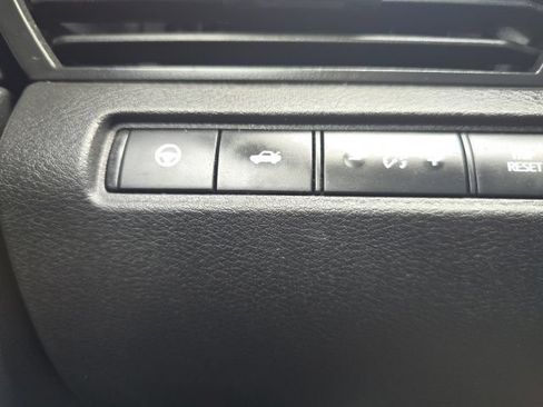 Used 2024 Nissan Altima 2.5 SL AWD/4WD image 11