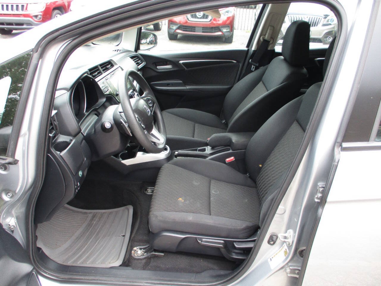 Used 2019 Honda Fit EX image 5