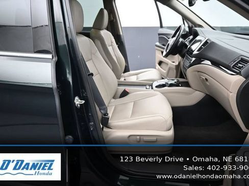 Used 2017 Honda Pilot Elite image 47