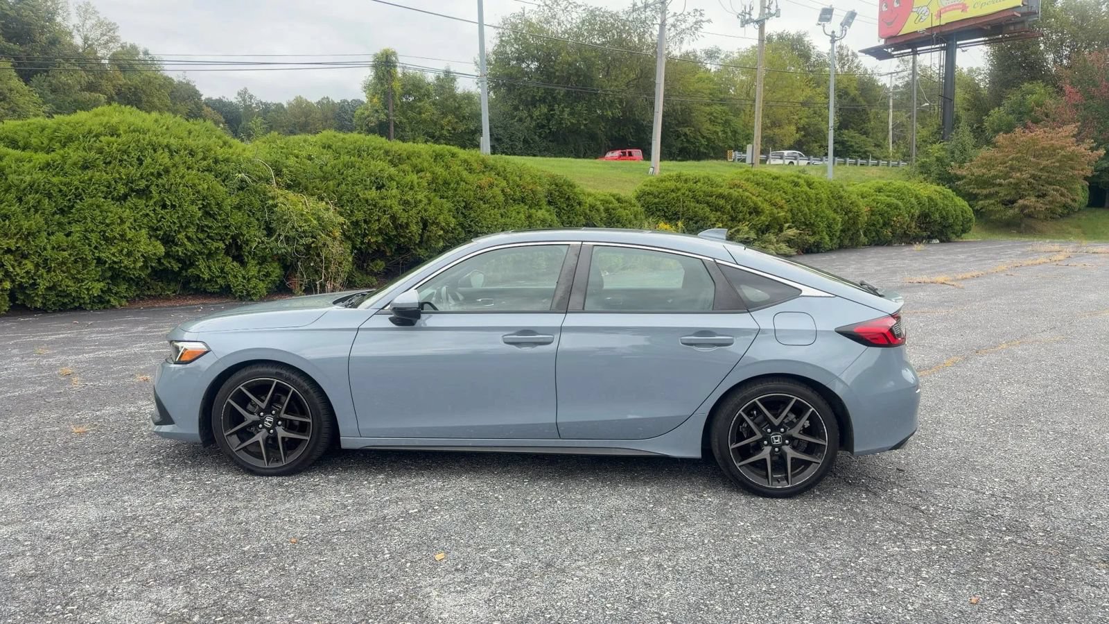 Used 2022 Honda Civic Sport Touring image 7