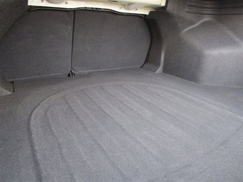 Used 2025 Kia K4 LX image 16