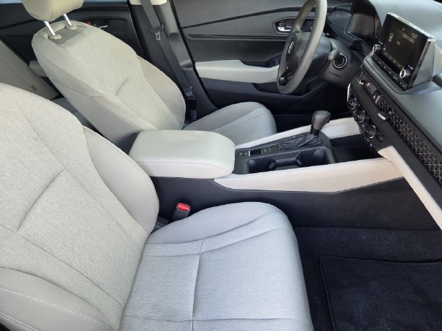 Used 2025 Honda Accord SE image 12