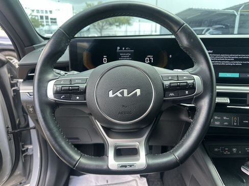 Used 2025 Kia K5 GT FWD image 11