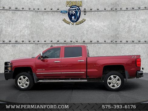 Used 2019 Chevrolet Silverado 2500 LTZ w/ Duramax Plus Package image 2