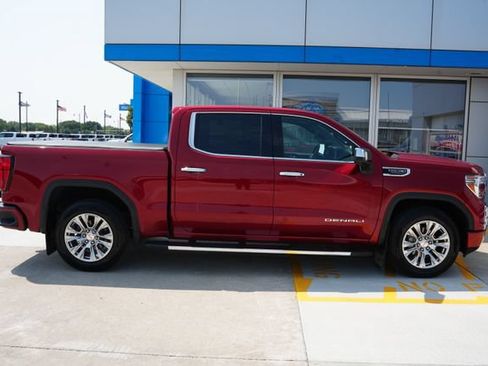 Used 2022 GMC Sierra 1500 Denali w/ Driver Alert Package II AWD/4WD image 32