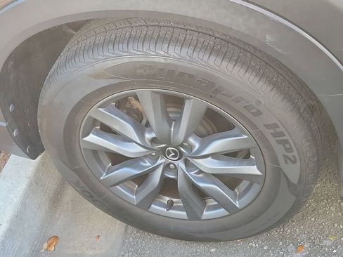 Used 2023 MAZDA CX-9 Touring image 14