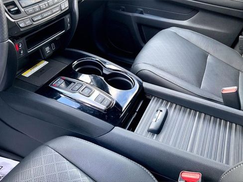 Used 2022 Honda Passport Elite image 13