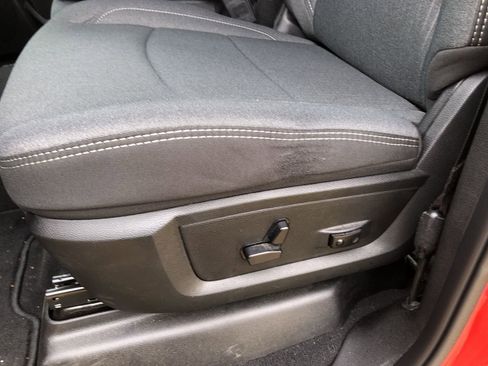 Used 2024 RAM 2500 Big Horn w/ Safety Group image 14