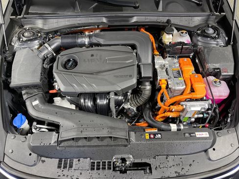 Certified 2025 Hyundai Sonata SEL FWD image 9