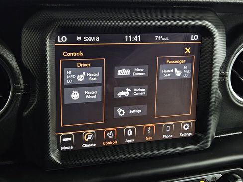 Used 2023 Jeep Wrangler Unlimited Sahara w/ Cold Weather Group image 13