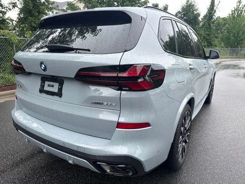 Used 2026 BMW X5 xDrive50e w/ M Sport Package AWD/4WD image 5