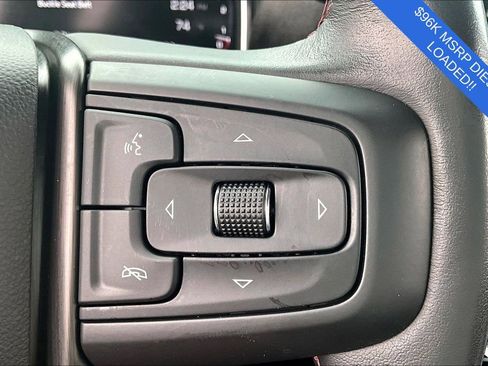 Used 2024 GMC Sierra 2500 AT4X image 27