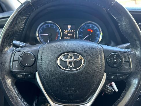 Used 2019 Toyota Corolla SE FWD image 10