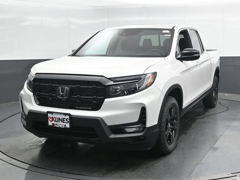 New 2026 Honda Ridgeline Black Edition image 5