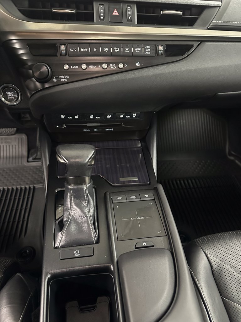 Used 2019 Lexus ES 350 w/ Accessory Package 2 FWD image 19