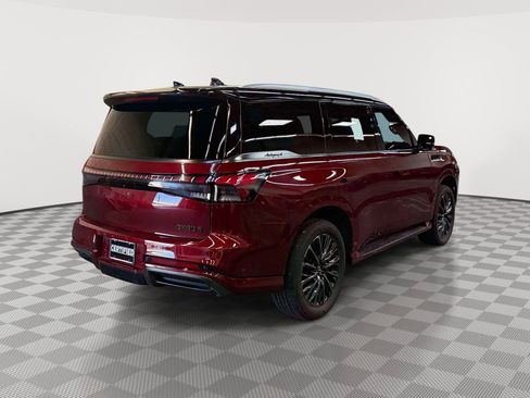 Used 2025 INFINITI QX80 Autograph AWD/4WD image 4