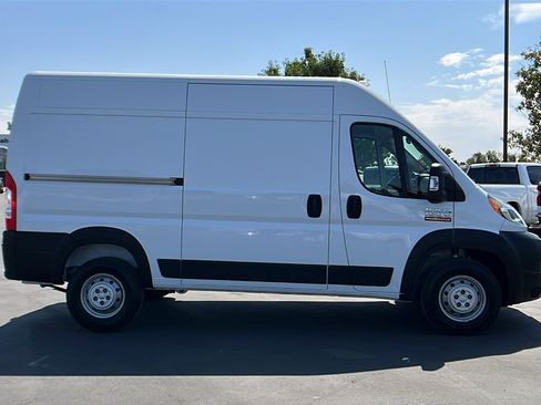 Used 2020 RAM ProMaster 1500 FWD image 3
