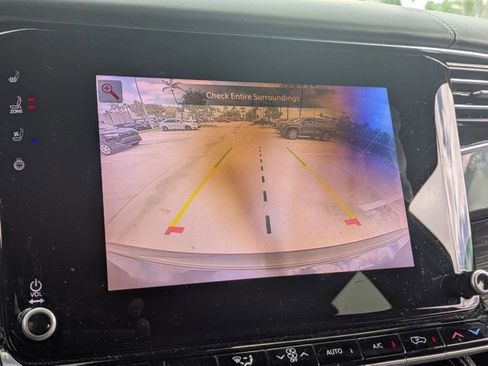 Used 2022 Jeep Wagoneer Series II image 11