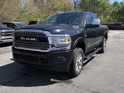 Used 2023 RAM 2500 Limited w/ Off Road Package AWD/4WD image 5