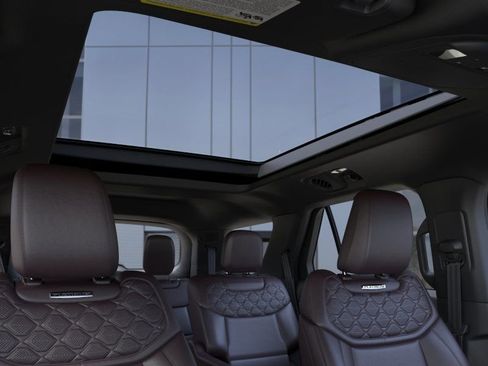 New 2026 Ford Explorer Platinum w/ LUX Leather Package AWD/4WD image 22