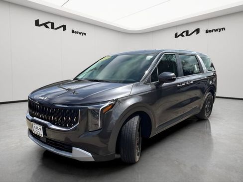 Certified 2025 Kia Carnival LX image 1