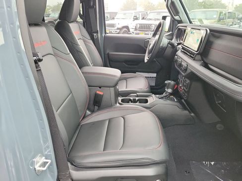 New 2026 Jeep Gladiator Rubicon image 14