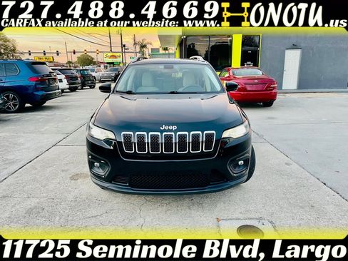 Used 2019 Jeep Cherokee Latitude w/ Popular Appearance Group AWD/4WD image 2