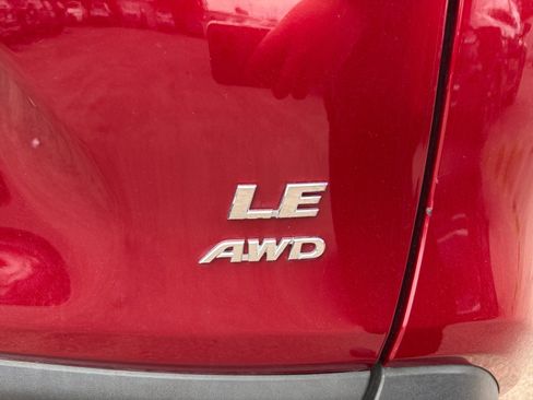 Used 2025 Toyota RAV4 LE AWD/4WD image 23