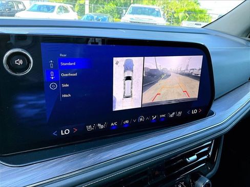 Certified 2025 Chevrolet Tahoe Premier image 23