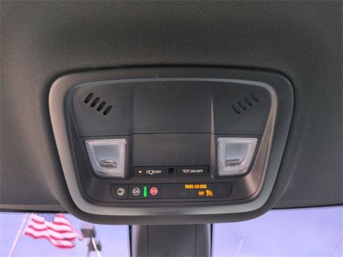 Certified 2023 Chevrolet Traverse LS image 32