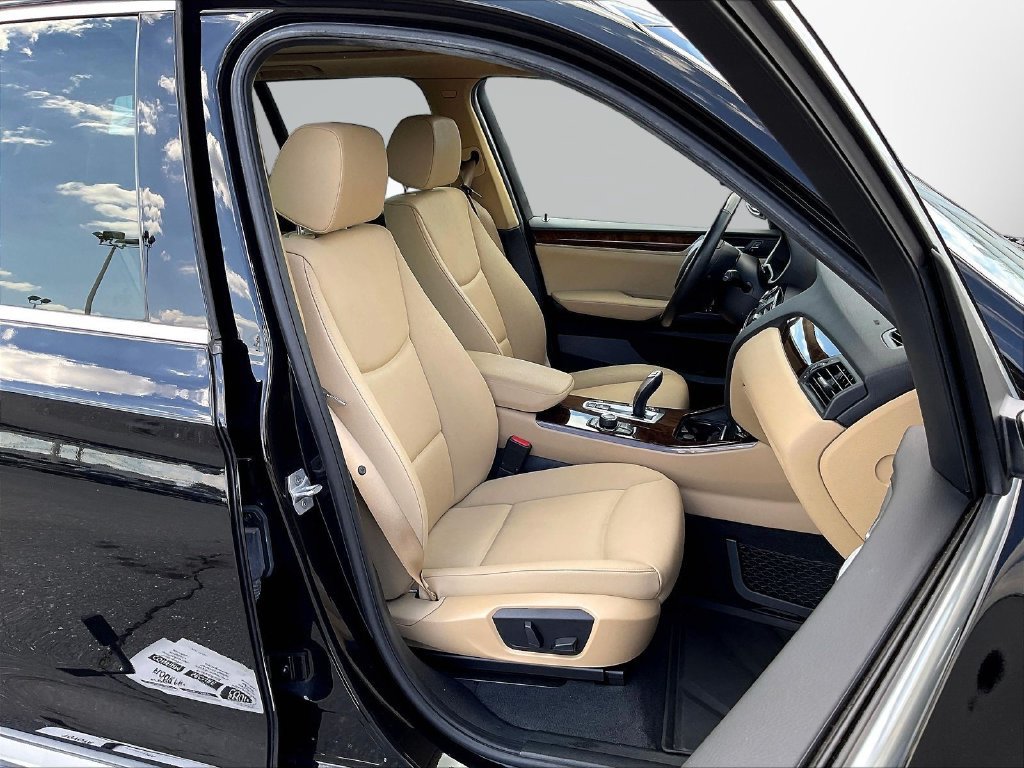 Used 2017 BMW X3 sDrive28i RWD image 35