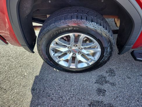 Used 2022 GMC Sierra 1500 SLT w/ SLT Premium Package image 7