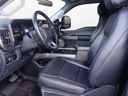 Used 2024 Ford F350 Lariat w/ FX4 Off-Road Package AWD/4WD image 18