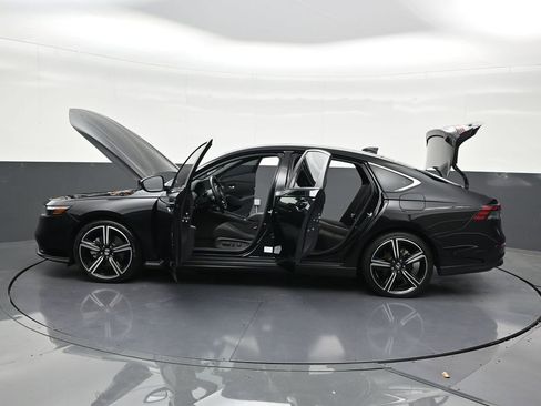 Used 2023 Honda Accord Sport image 34