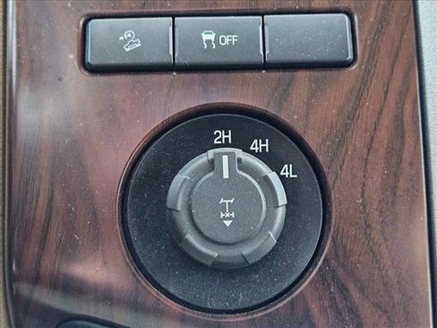 Used 2016 Ford F250 Lariat w/ Lariat Ultimate Package image 16