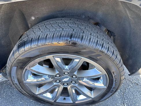 Used 2016 Chevrolet Suburban LTZ AWD/4WD image 23