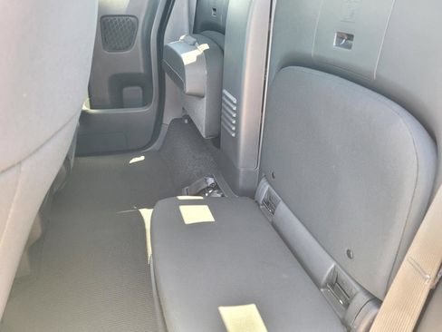 Used 2026 Nissan Frontier S RWD image 16