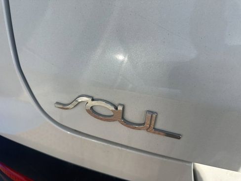 Used 2020 Kia Soul S image 40