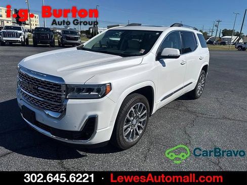 Used 2023 GMC Acadia Denali w/ Denali Ultimate Package FWD image 6