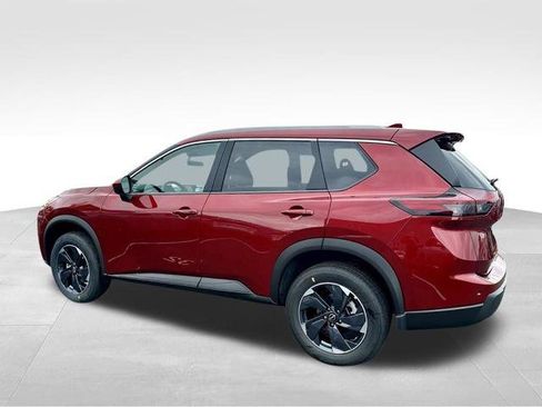 Certified 2026 Nissan Rogue SV w/ SV Premium Package image 3