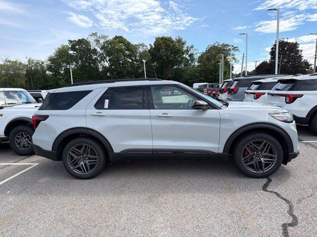 New 2027 Ford Explorer ST-Line w/ Premium Package AWD/4WD image 2