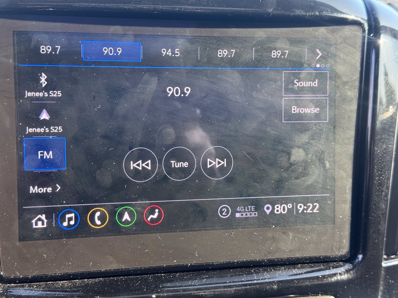Used 2021 Chevrolet Traverse Premier w/ Redline Edition FWD image 9